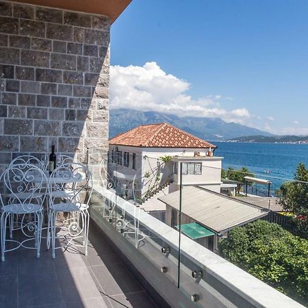 Riva Residence Ðenovići Bagian luar foto