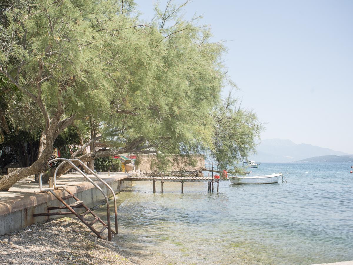 Riva Residence Ðenovići Bagian luar foto