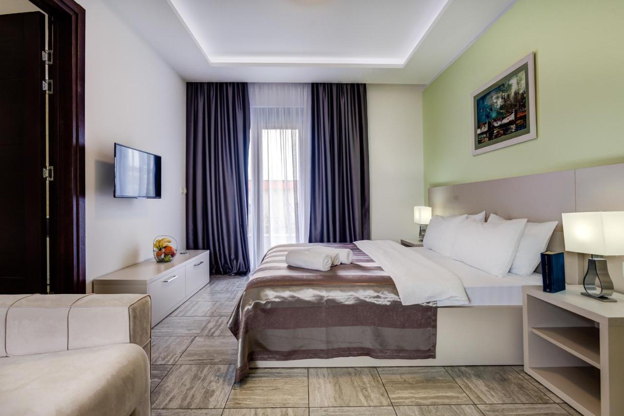 Riva Residence Ðenovići Bagian luar foto