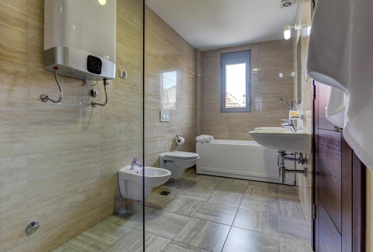Riva Residence Ðenovići Bagian luar foto