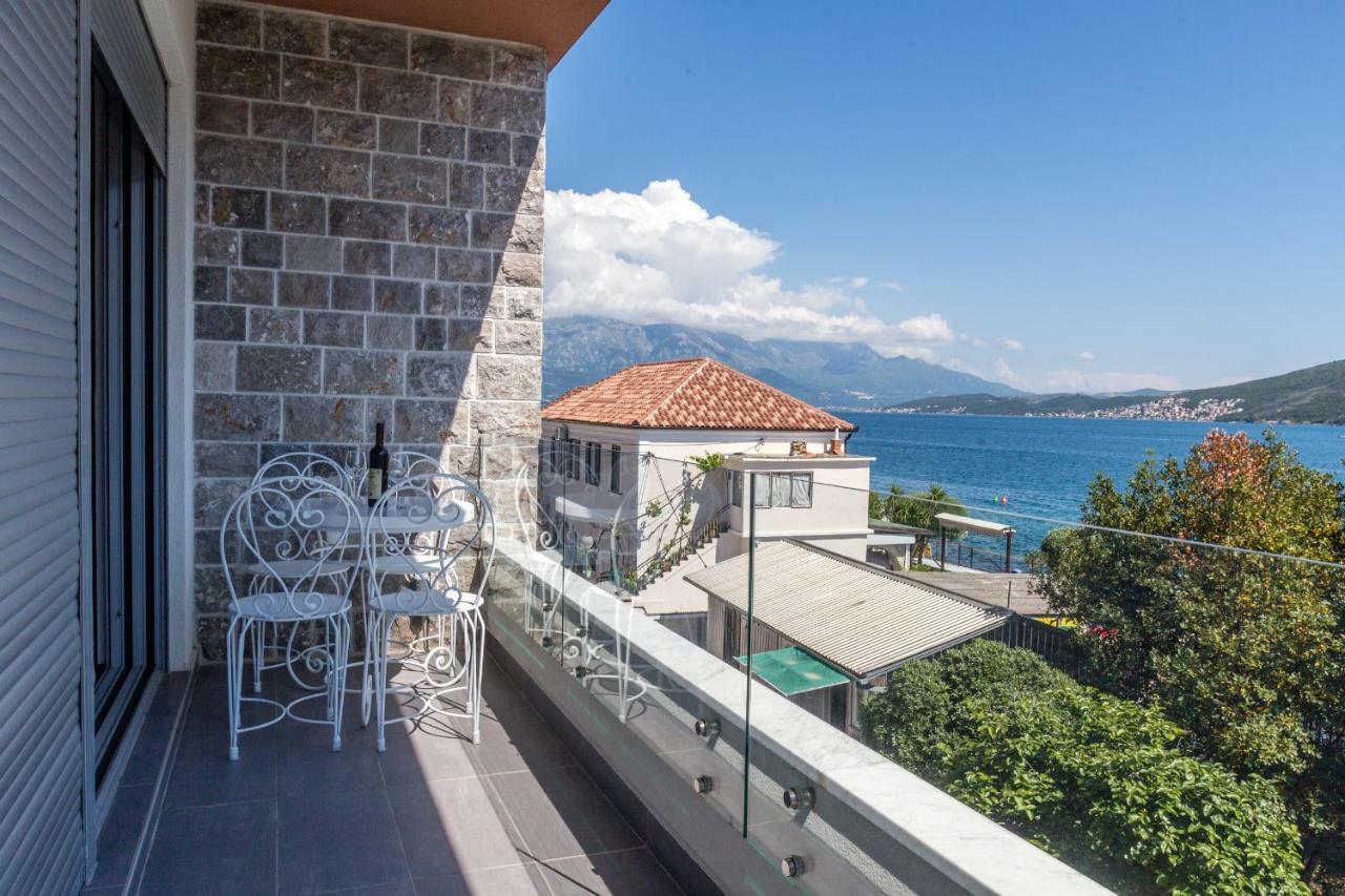 Riva Residence Ðenovići Bagian luar foto