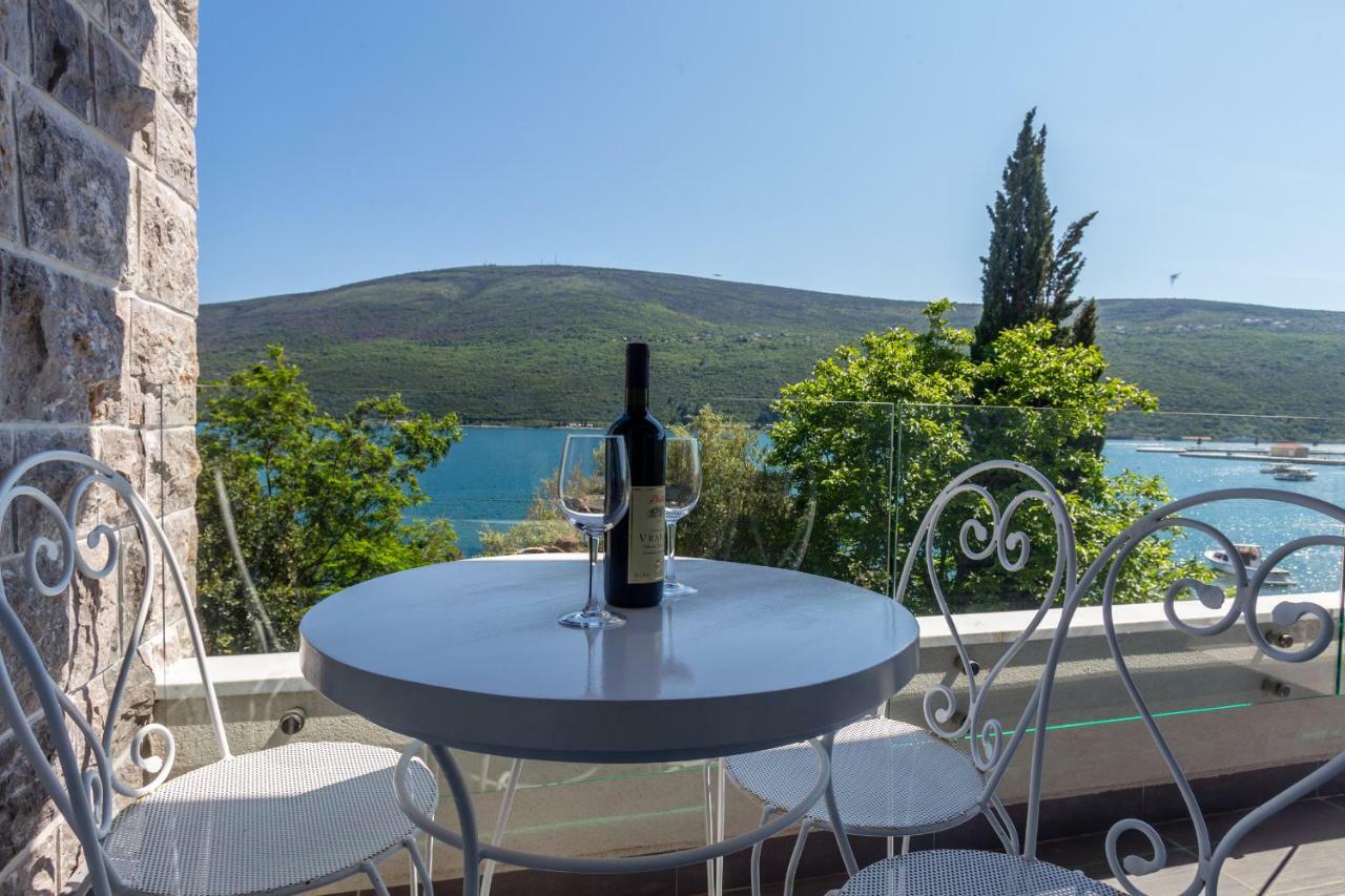 Riva Residence Ðenovići Bagian luar foto
